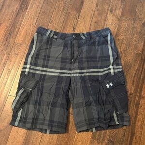 Under Armour Men's Navy and Gray Plaid Cargo Shorts